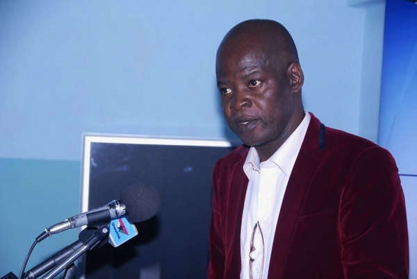 Dr Steve Manteaw, Chairman,PIAC