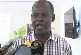 Dr Steve Manteaw
